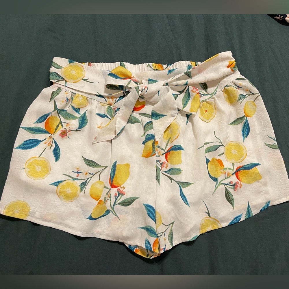 Heart Soul Lemon Print High Waist Women's Shorts